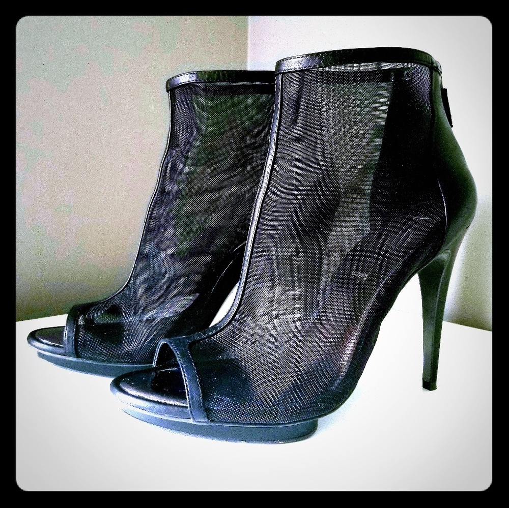 BCBG Maxazria sandals